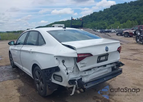 2021 Volkswagen Jetta 1.4T R-Line/1.4T S/1.4T Se from USA, damaged, VIN 3VWC57BU8MM015546